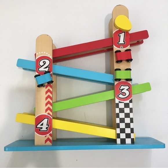 Toys "R" US Ramp Racer with cars & durable colorful wood toy set - Picture 6 of 12